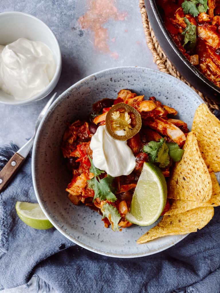 Pulled Chicken & Black Bean Chilli