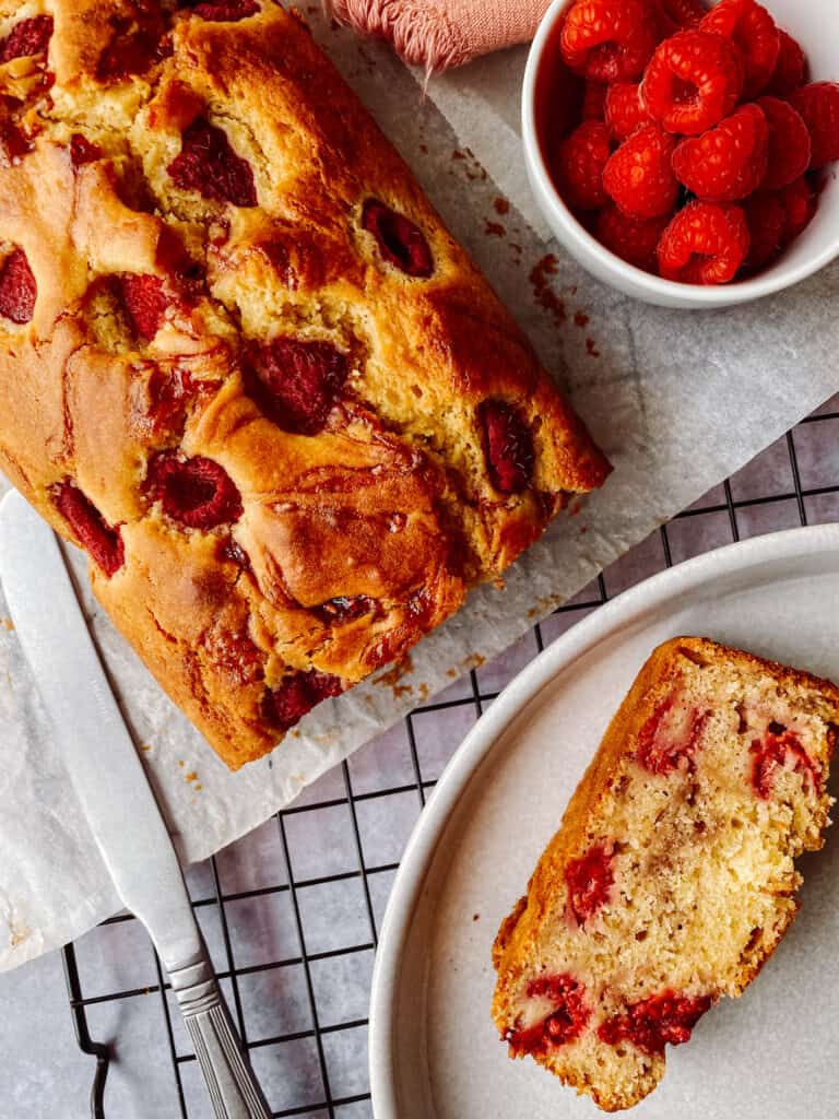 lemon and raspberry loaf cake