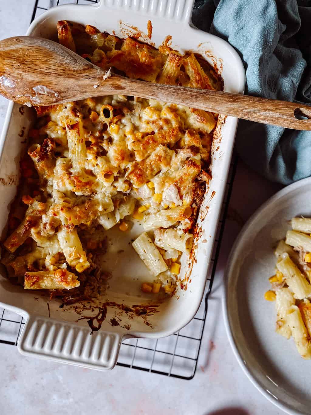 cheesy tuna pasta bake